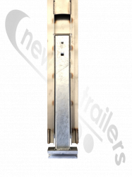 30162634  Knapen Centre Post Right Side - UK O/S