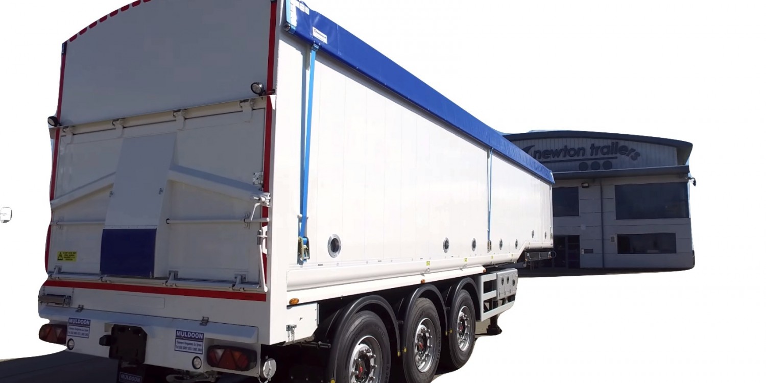 Blowing Tipping Trailer