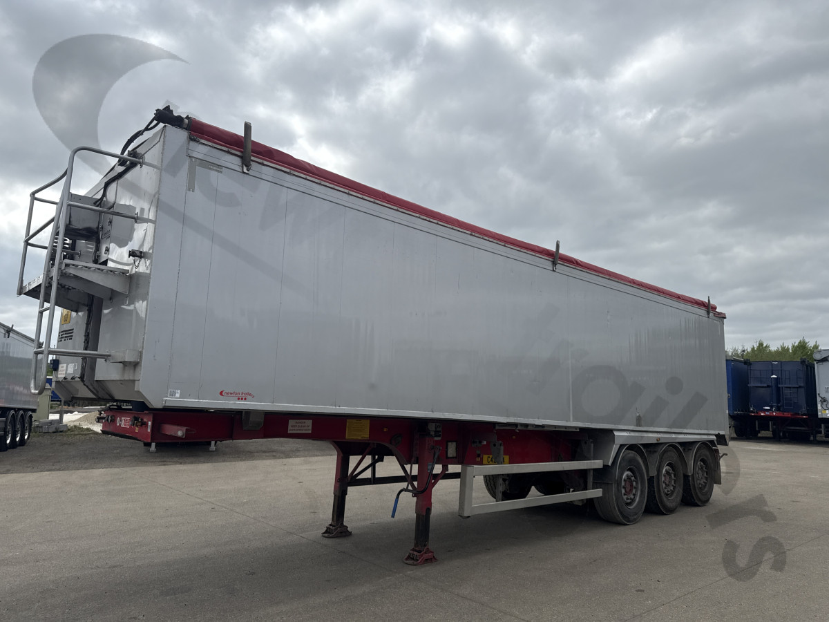 Used 2016 Fruehauf Plank Sided Tipping Trailer