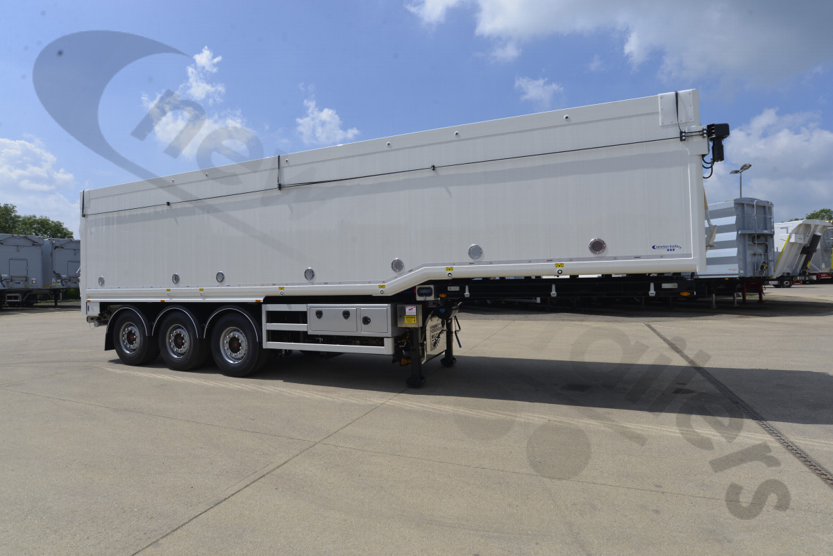 New 2025 Muldoon Blowing Tipping Trailer