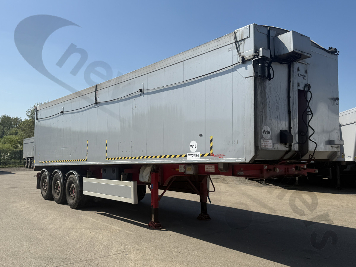 Used 2018 Fruehauf Plank Sided Tipping Trailer
