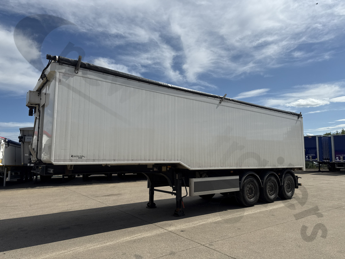 Hire Used 2022 Muldoon Plank Sided Tipping Trailer