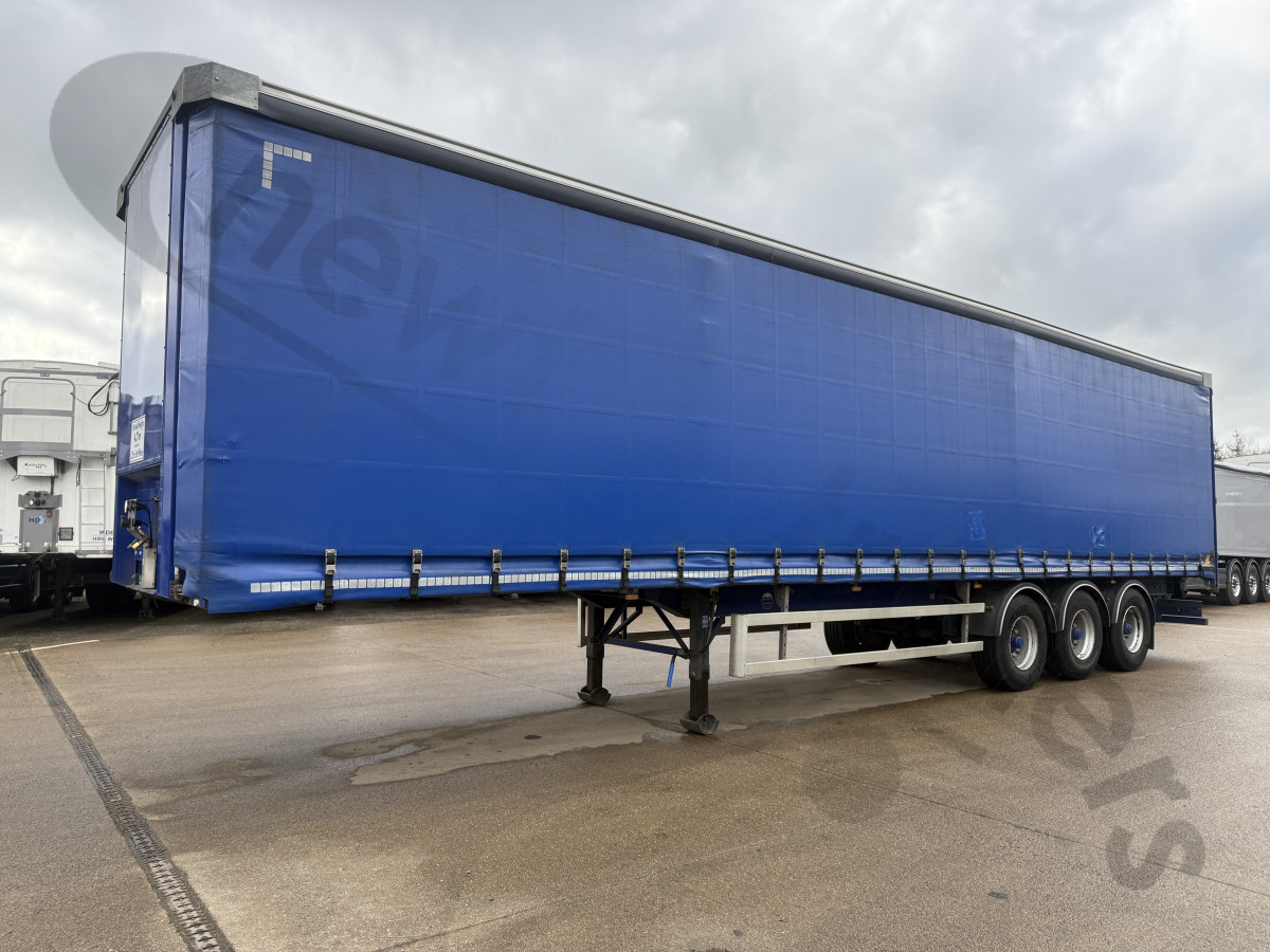 Used 2022 SDC Curtainsider Trailer
