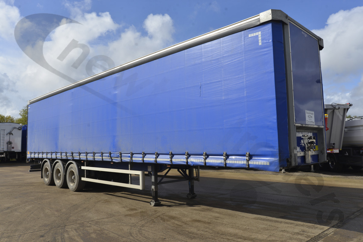 Used 2022 SDC Curtainsider Trailer
