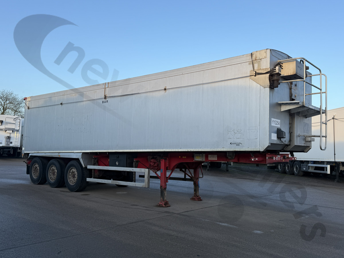 Used 2014 Fruehauf Plank Sided Tipping Trailer