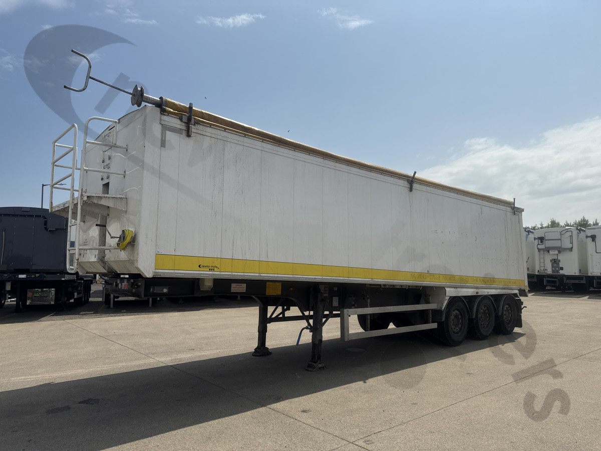 Used 2017 Fruehauf Plank Sided Tipping Trailer