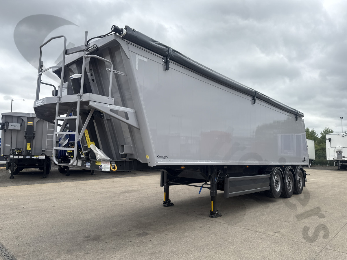 New 2025 STAS Watertight Tipping Trailer