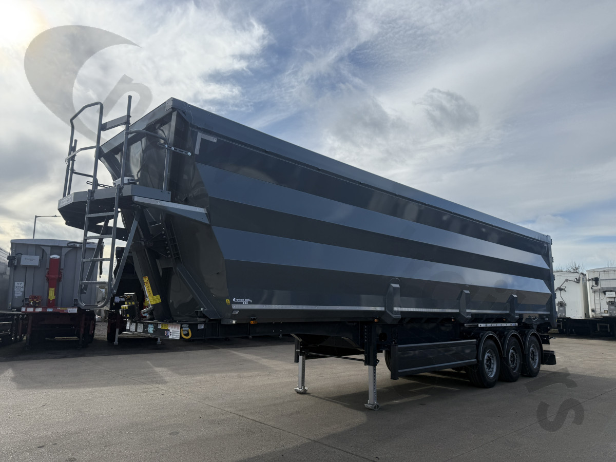 Hire New 2026 Lück Steel Body Tipping Trailer