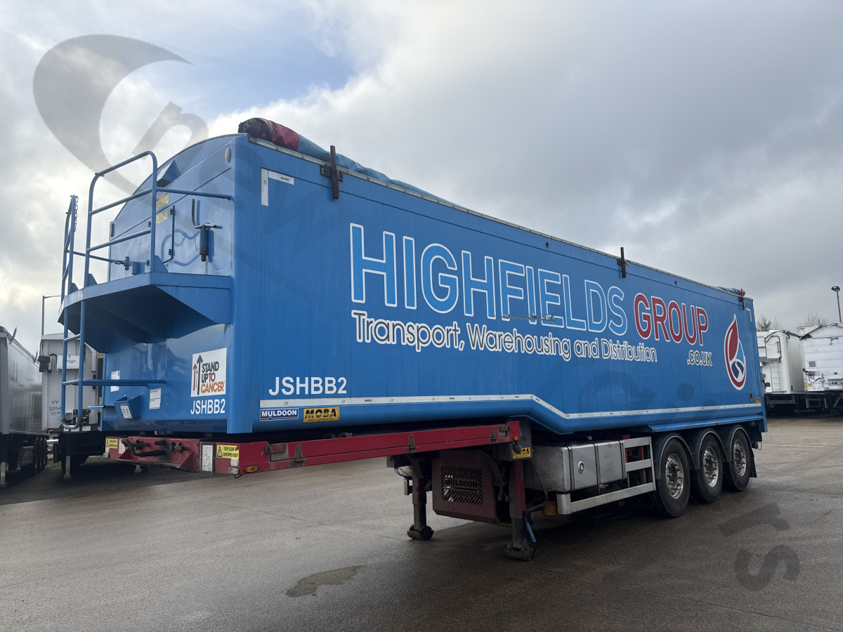 Used 2017 Muldoon Blowing Tipping Trailer