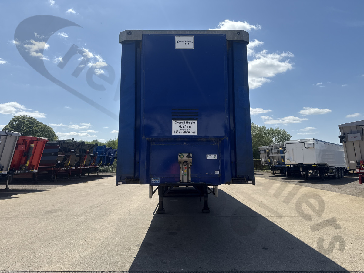 Used 2016 SDC Curtainsider Trailer
