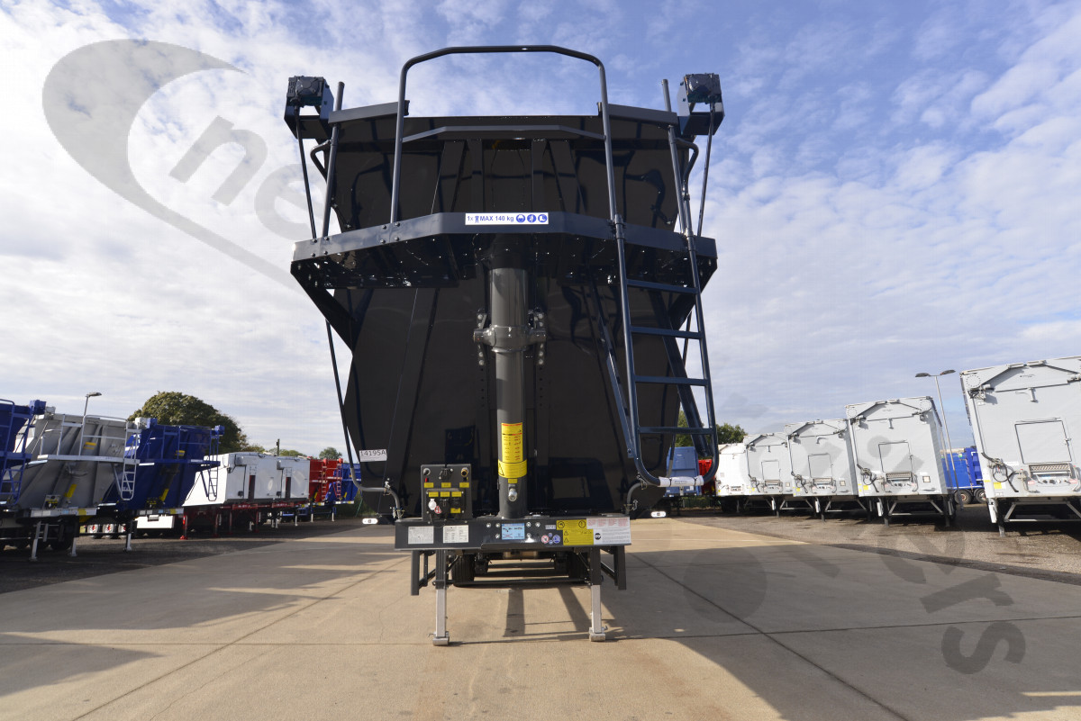 Used 2019 Lück Steel Body Tipping Trailer