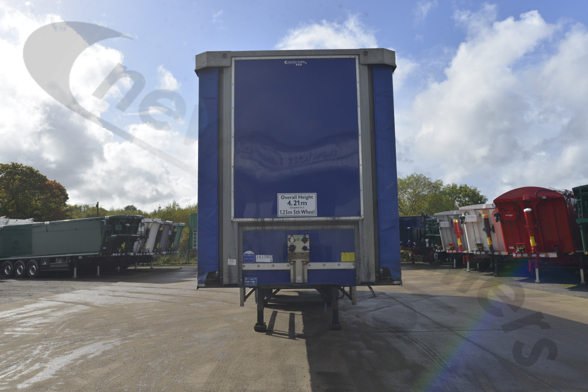 Used 2022 SDC Curtainsider Trailer