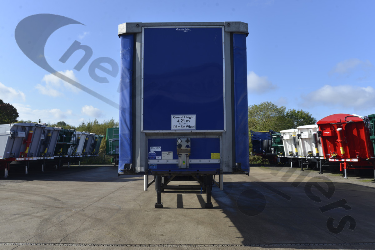 Used 2022 SDC Curtainsider Trailer
