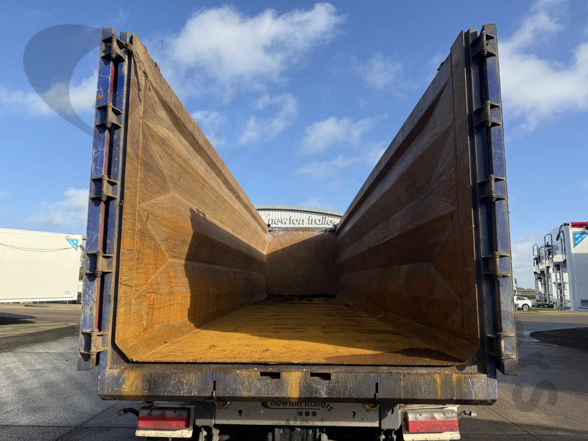 Hire Used 2022 Lück Steel Body Tipping Trailer