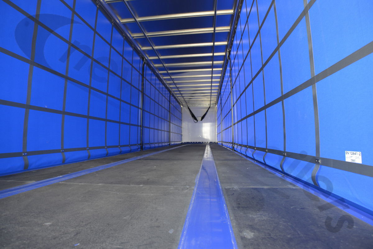 Used 2022 SDC Curtainsider Trailer