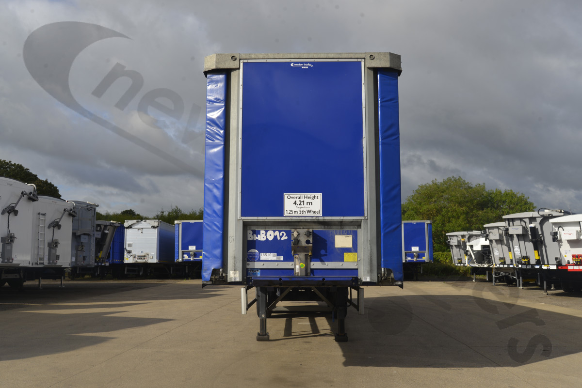 Used 2022 SDC Curtainsider Trailer