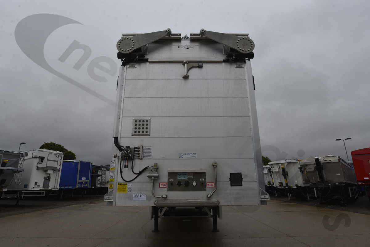 Hire Used 2022 Titan Heavy Waste & Landfill Moving Floor Trailer