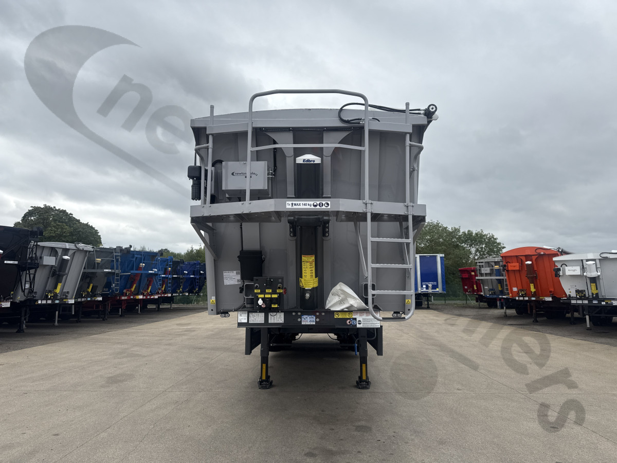 New 2025 STAS Watertight Tipping Trailer