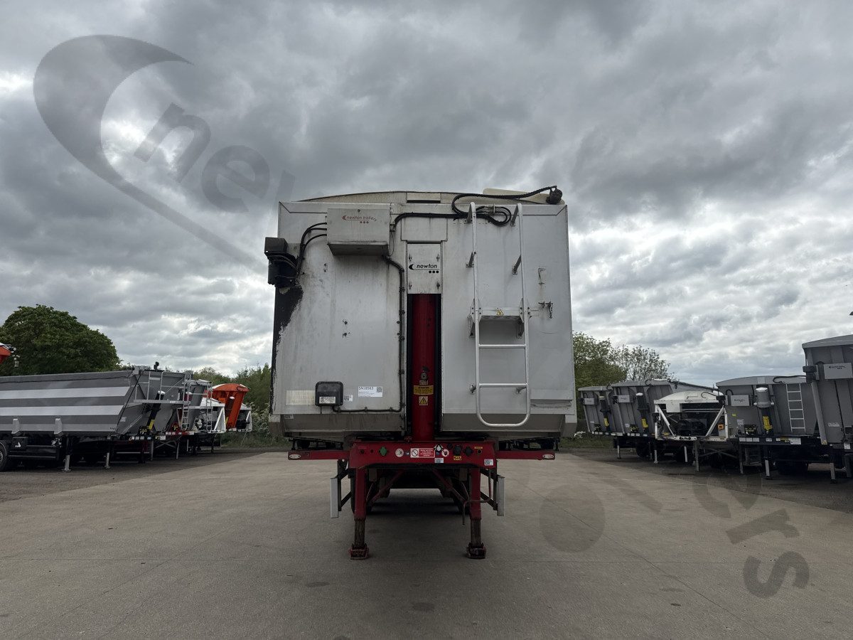 Used 2014 Fruehauf Plank Sided Tipping Trailer