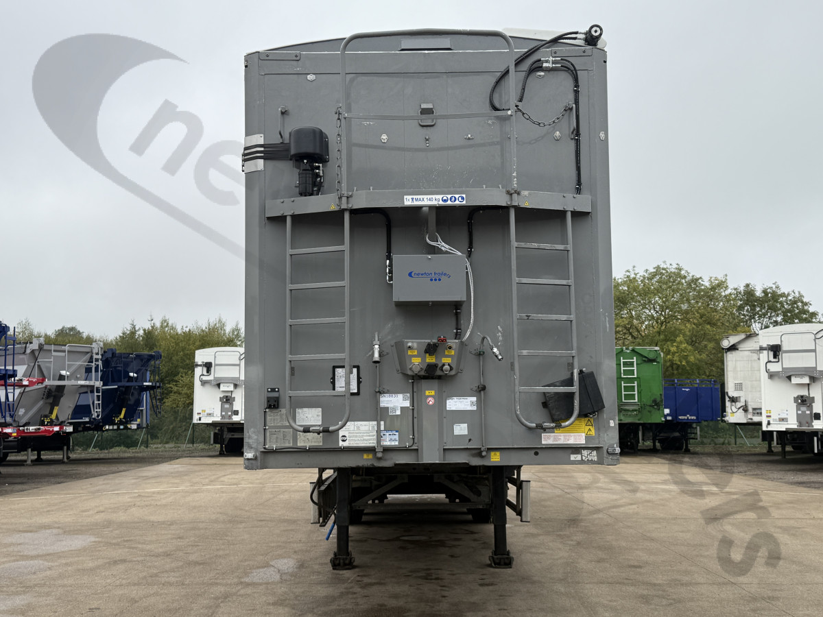 Used 2019 STAS Biomass Moving Floor Trailer