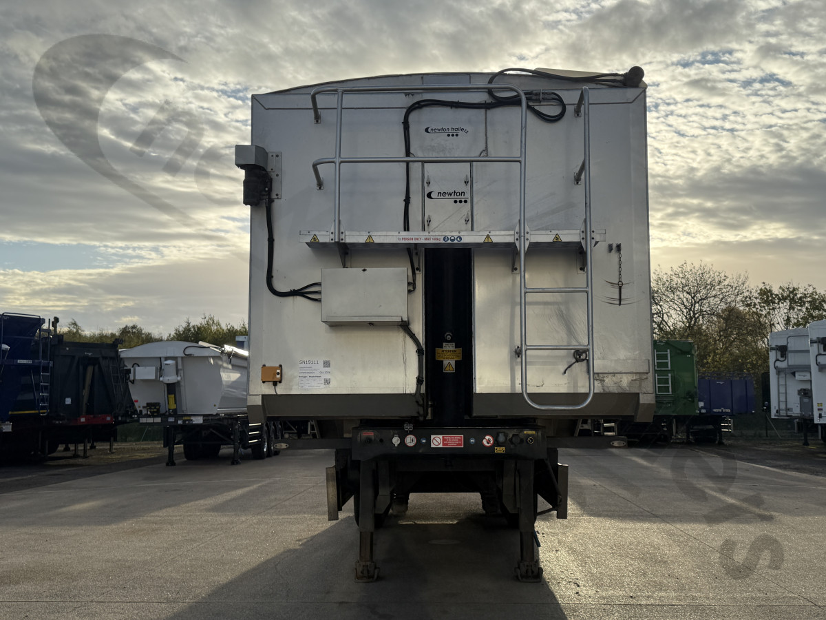 New 2018 Fruehauf Plank Sided Tipping Trailer