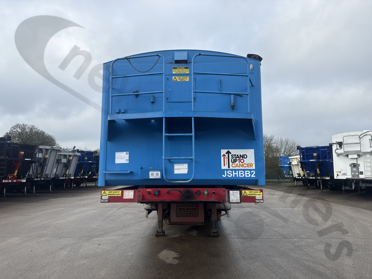 Used 2017 Muldoon Blowing Tipping Trailer