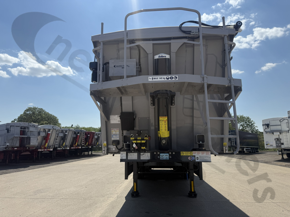 Hire New 2026 STAS Watertight Tipping Trailer