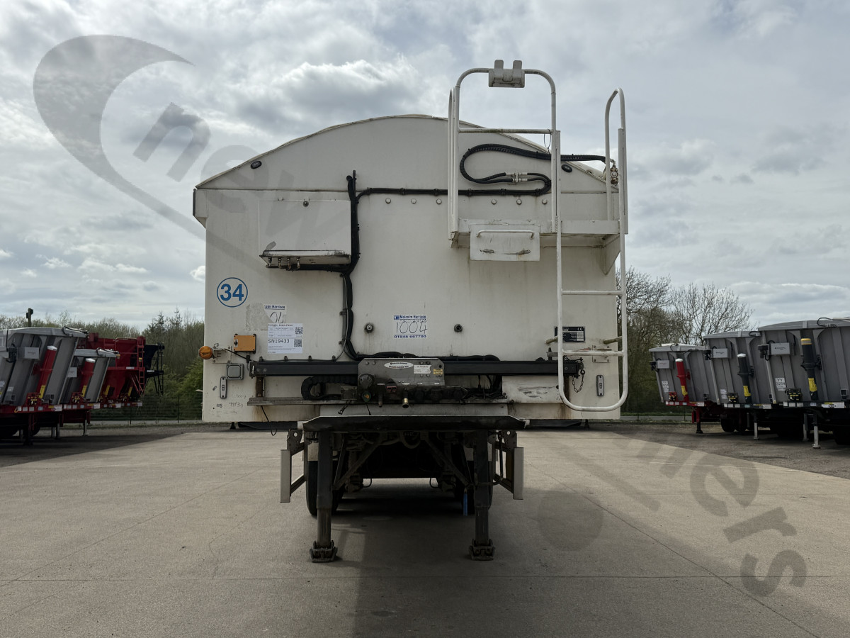 Hire Used 2016 Wilcox CV Aggregate WALKING FLOOR® Trailer
