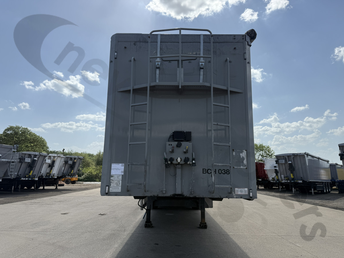 Hire Used 2017 Kraker Side Door Moving Floor