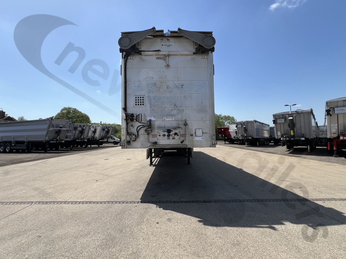 Used 2022 Titan UK Heavy Waste & Landfill Moving Floor Trailer