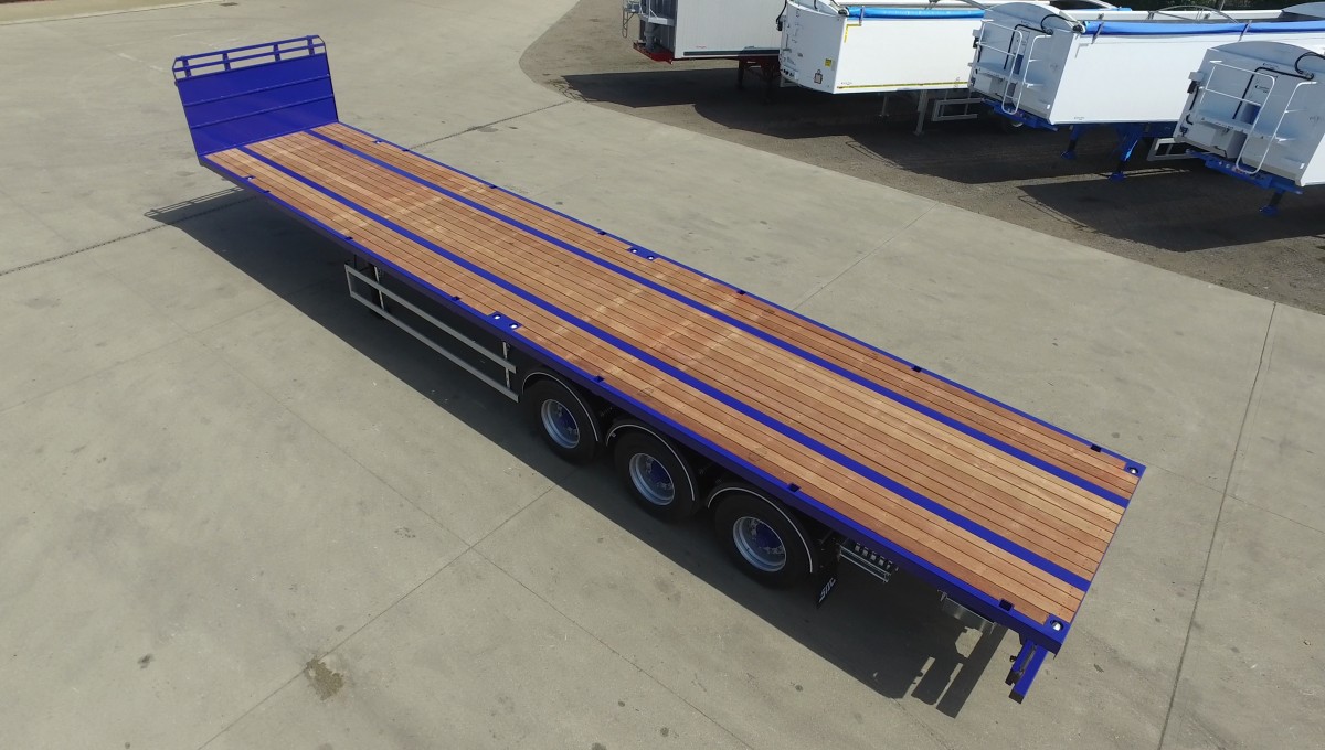 New 2025 SDC Flat Platform Trailer