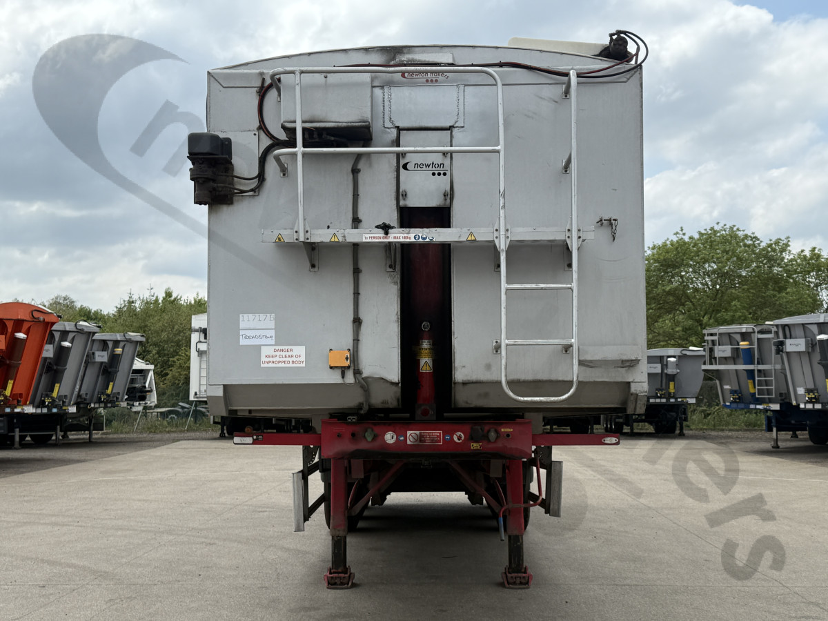 Used 2015 Fruehauf Plank Sided Tipping Trailer