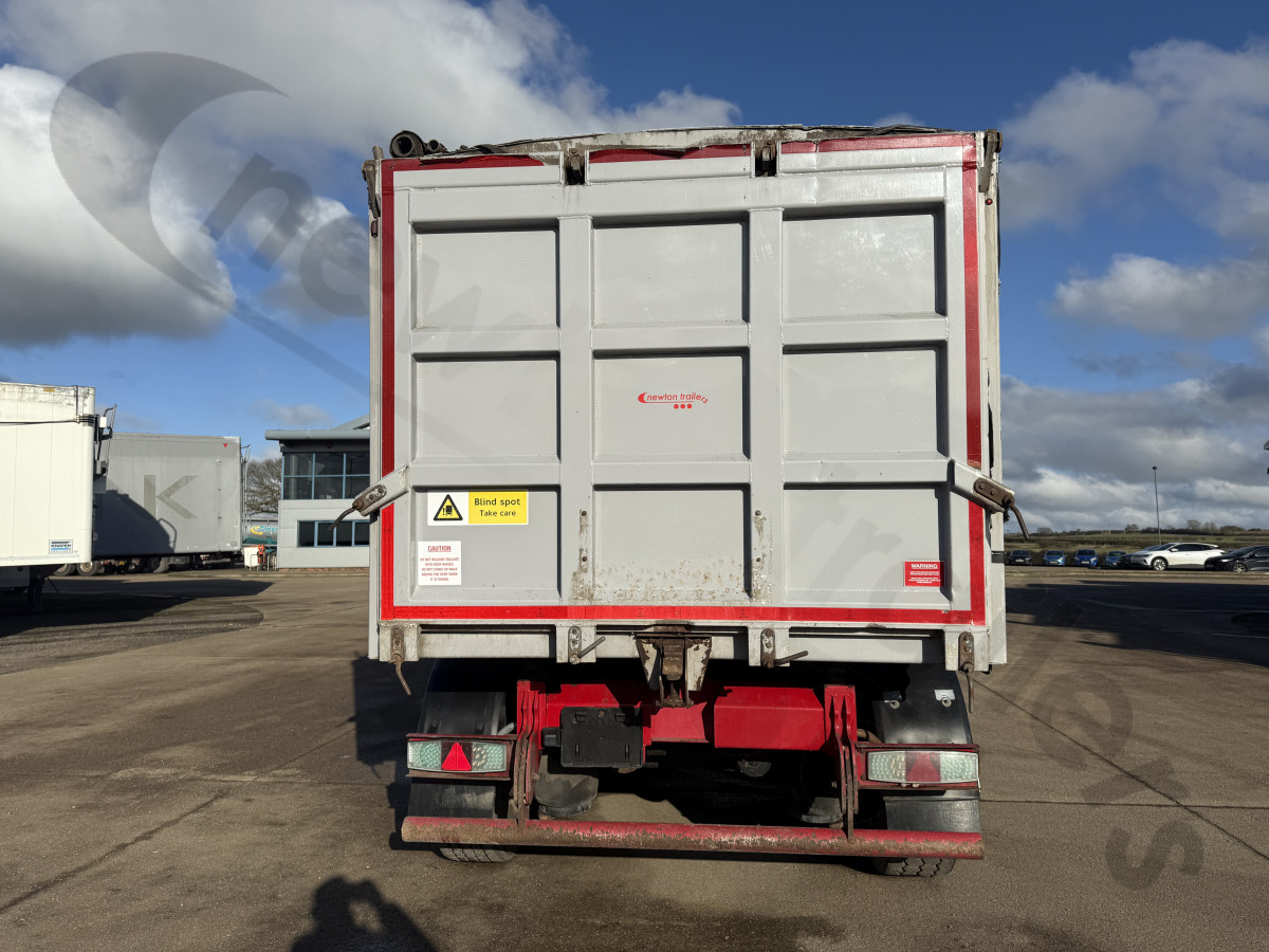 Hire Used 2018 SDC Watertight Tipping Trailer