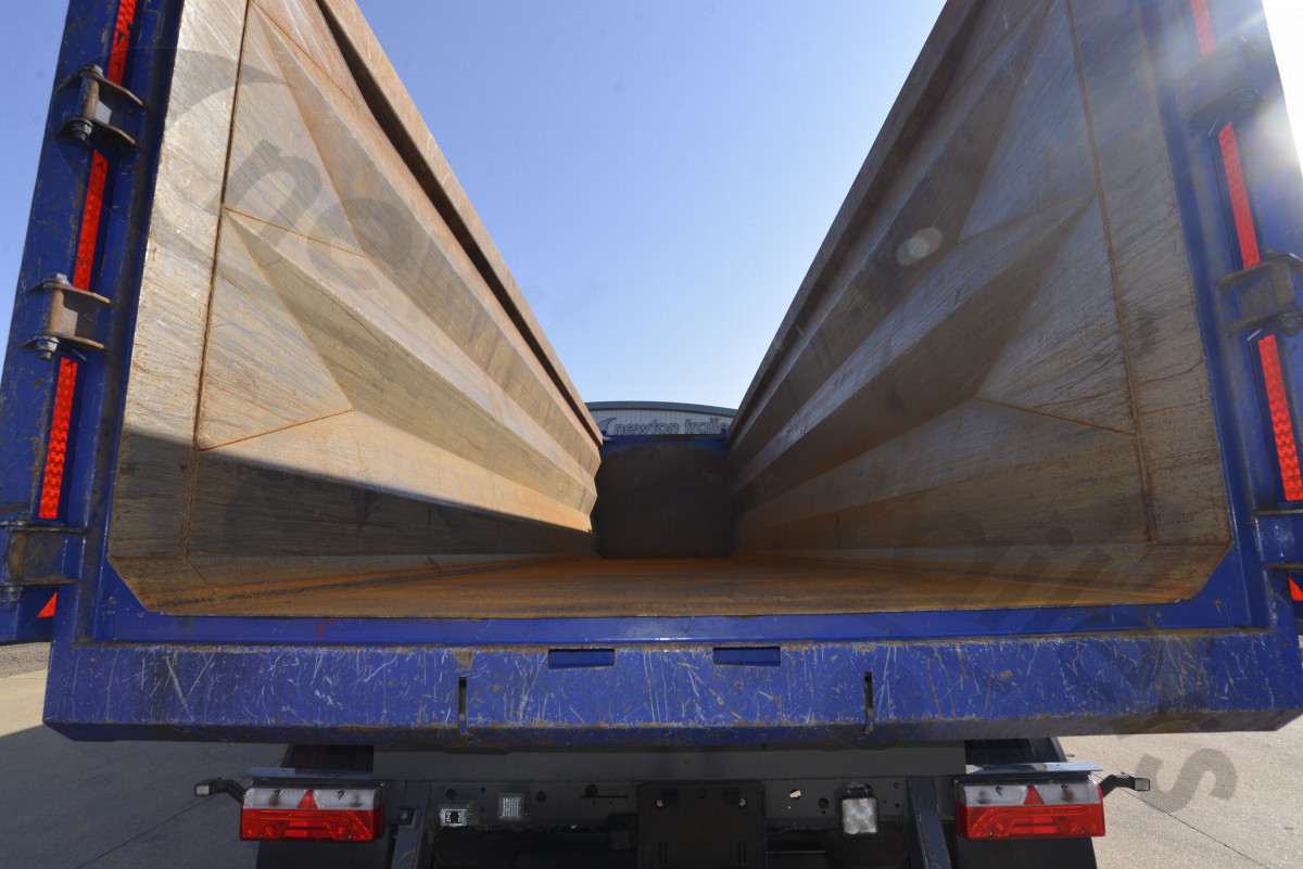 Used 2018 Lück Steel Body Tipping Trailer