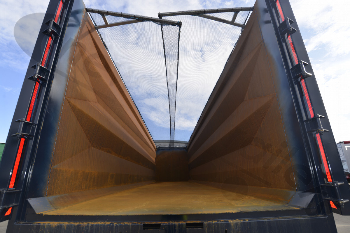 Used 2019 Lück Steel Body Tipping Trailer