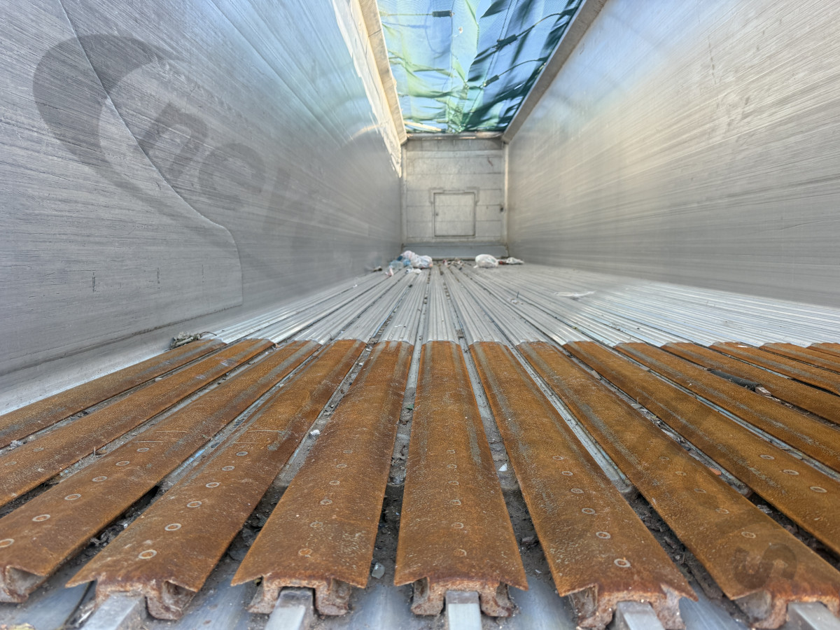 Hire Used 2020 Titan Heavy Waste & Landfill Moving Floor Trailer