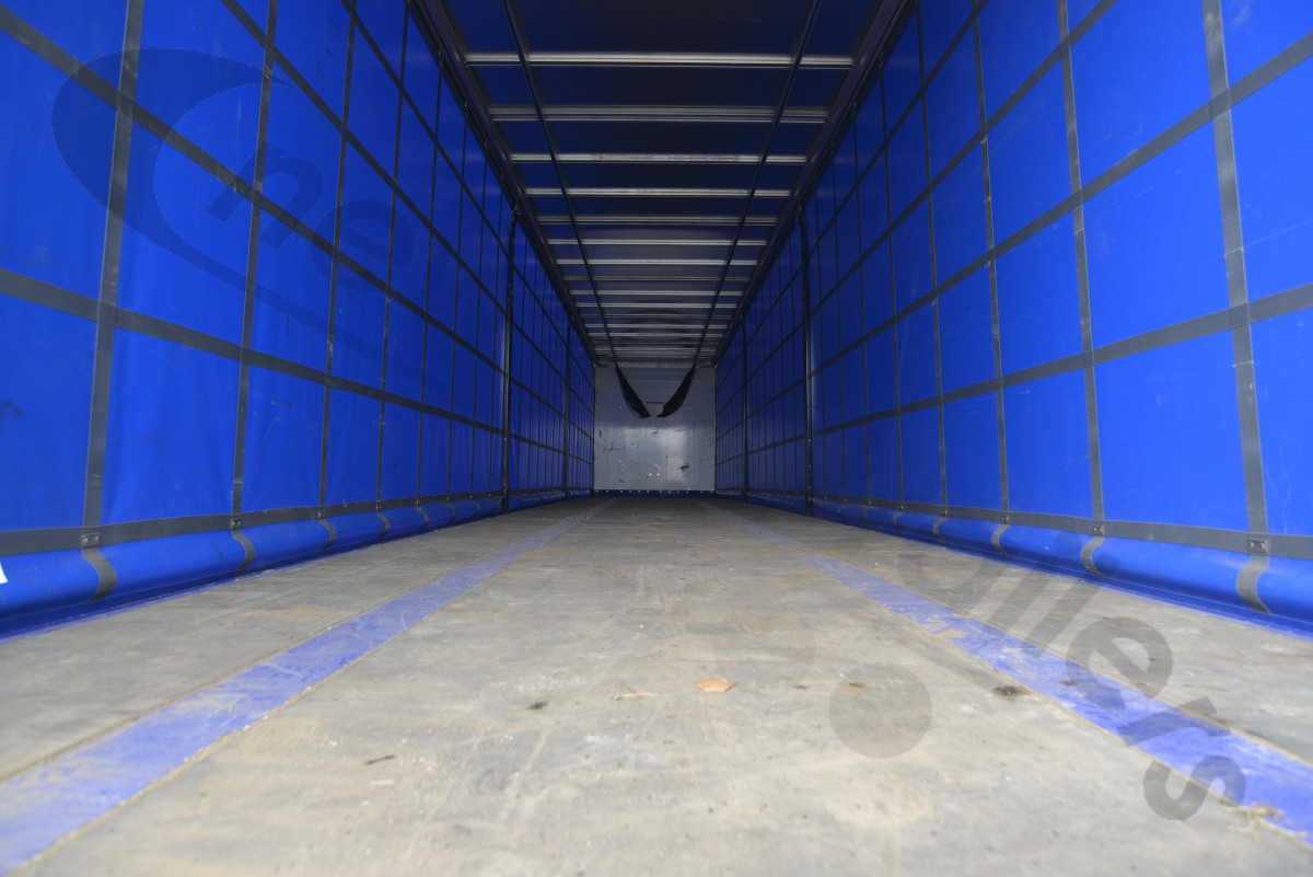 Used 2022 SDC Curtainsider Trailer