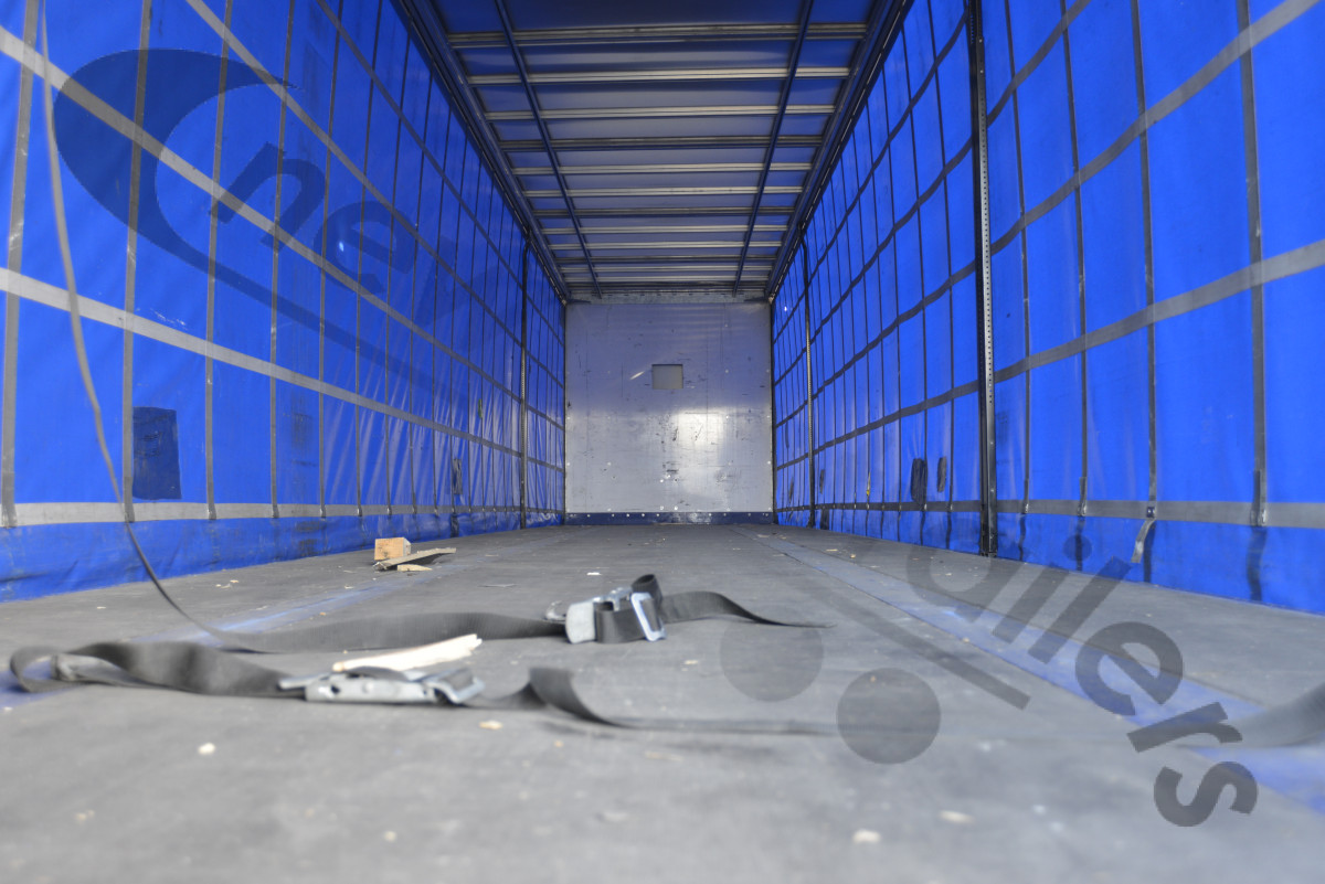 Used 2022 SDC Curtainsider Trailer