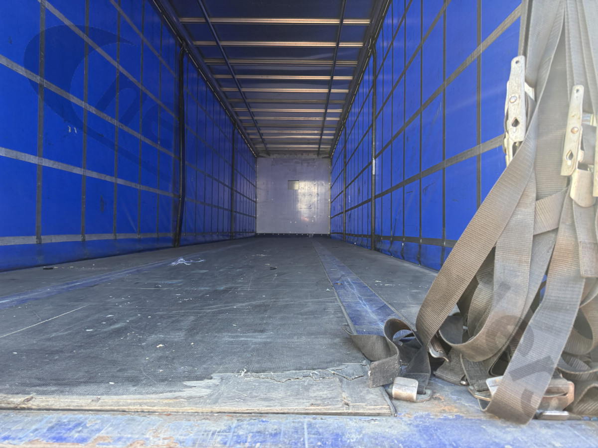 Used 2022 SDC Curtainsider Trailer