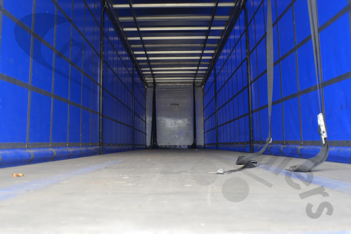 Used 2022 SDC Curtainsider Trailer