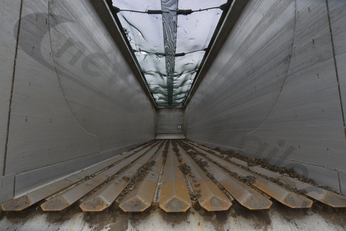 Used 2021 Titan Heavy Waste & Landfill Moving Floor Trailer