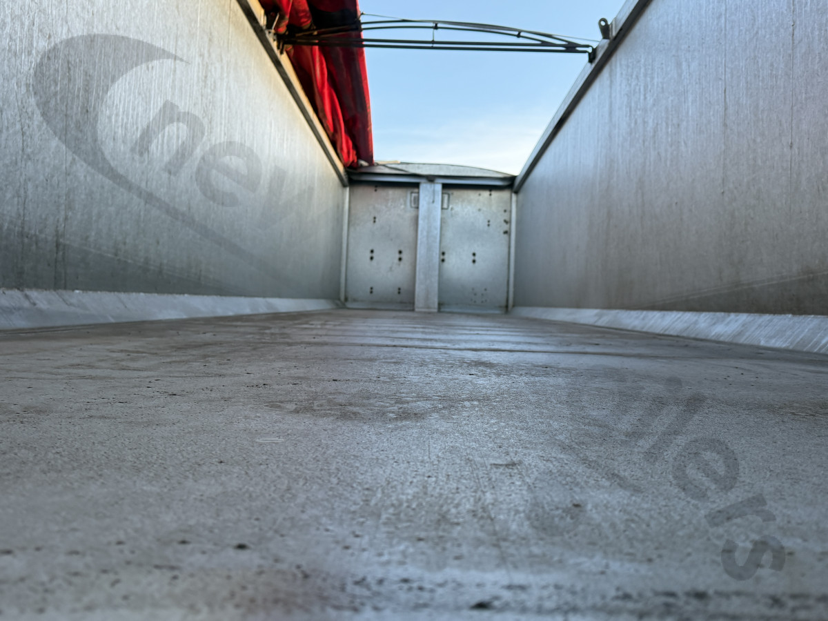 Used 2014 Fruehauf Plank Sided Tipping Trailer