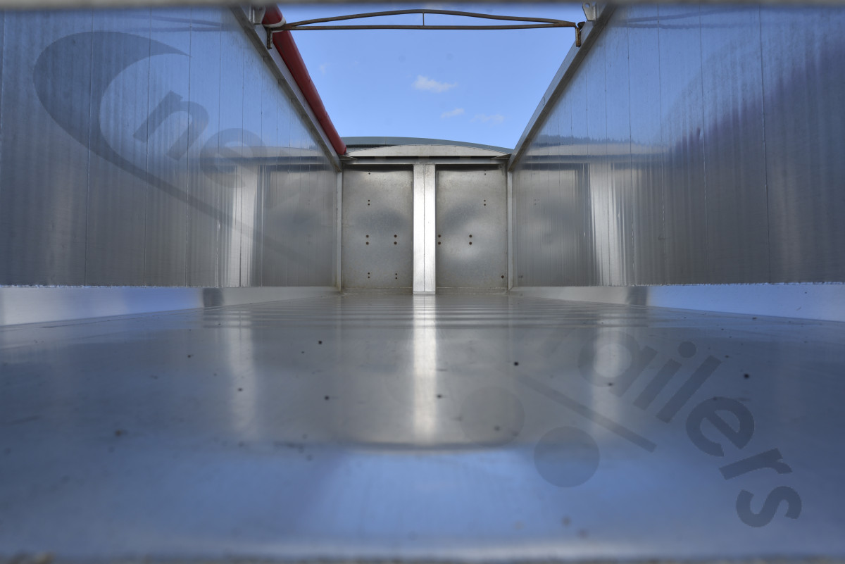 Used 2015 Fruehauf Plank Sided Tipping Trailer