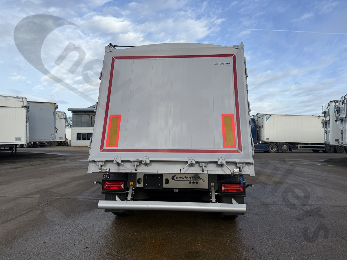 Hire New 2025 STAS Watertight Tipping Trailer