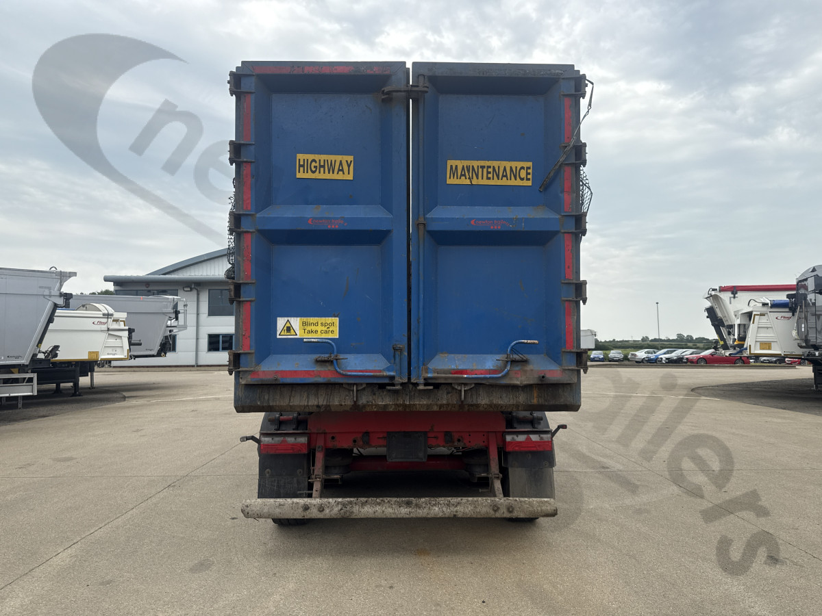 Hire Used 2017 Lück Steel Body Tipping Trailer