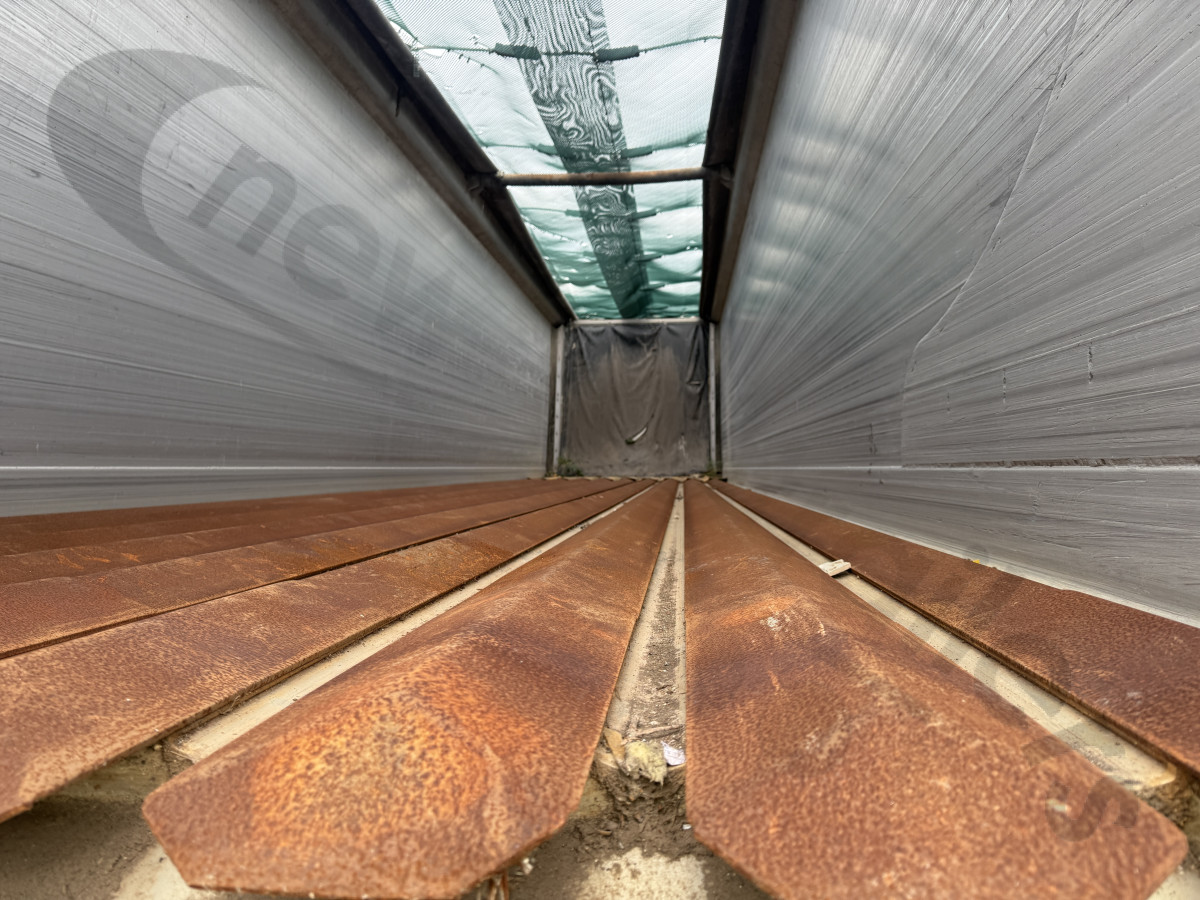 Used 2022 Titan Heavy Waste & Landfill Moving Floor Trailer