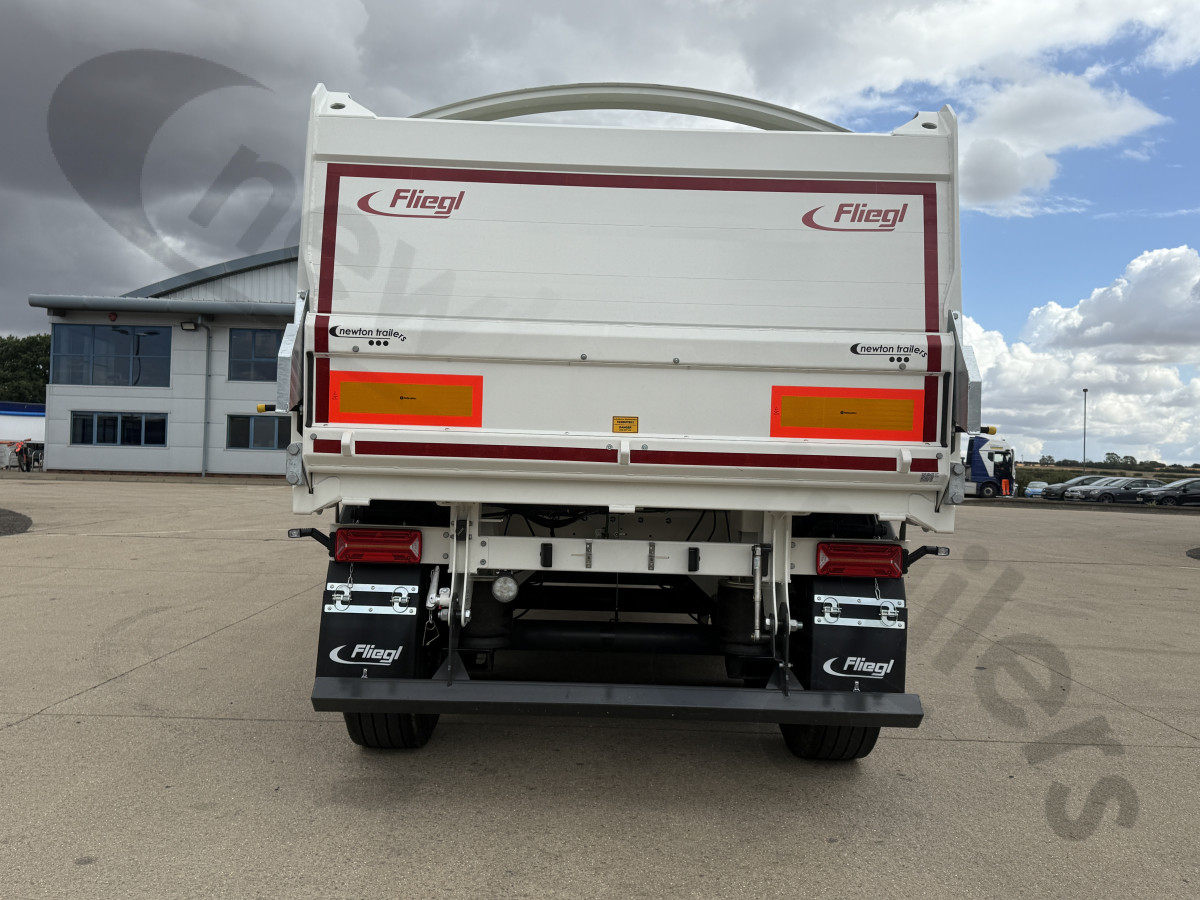 Hire New 2026 Fliegl Asphalt Ejector Trailer