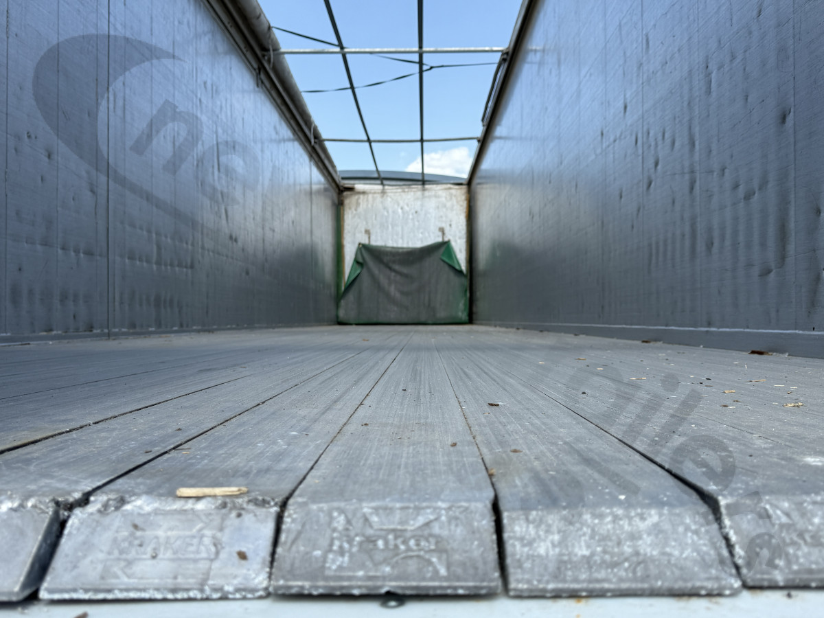 Hire Used 2017 Kraker Side Door Moving Floor