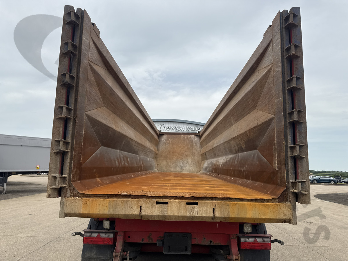 Used 2014 Lück Steel Body Tipping Trailer