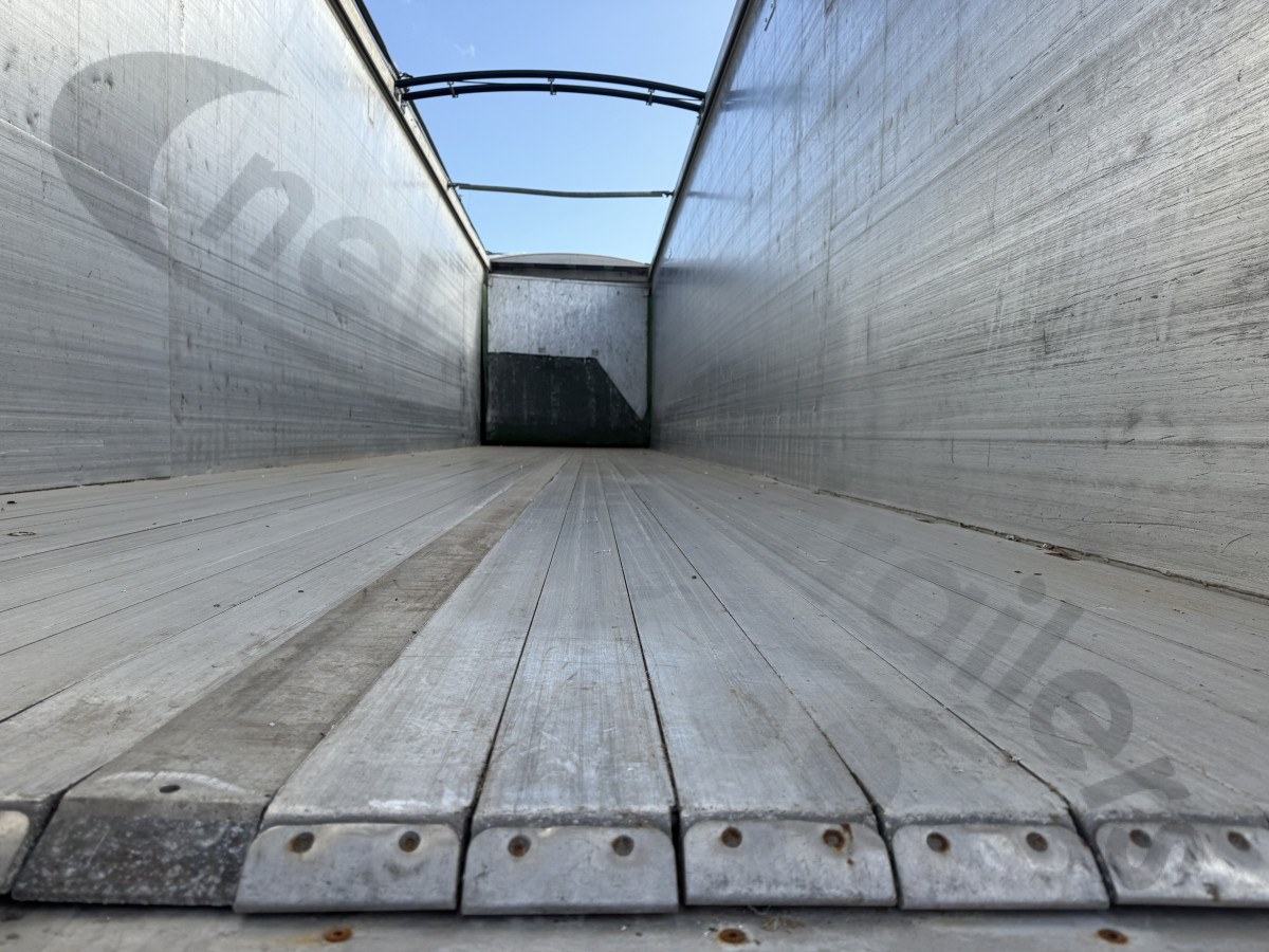 Used 2017 STAS Biomass Moving Floor Trailer